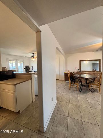 7125 W Heatherbrae Drive, Phoenix, AZ 85033