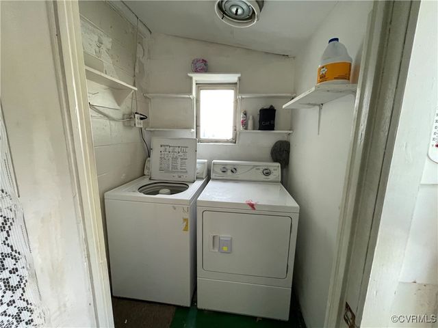 737 Jefferson Pl, Petersburg, VA 23803
