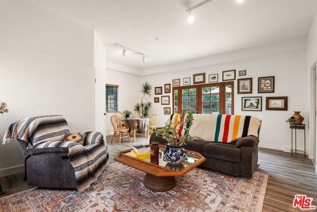 4333 Vantage Avenue, Studio City, CA 91604