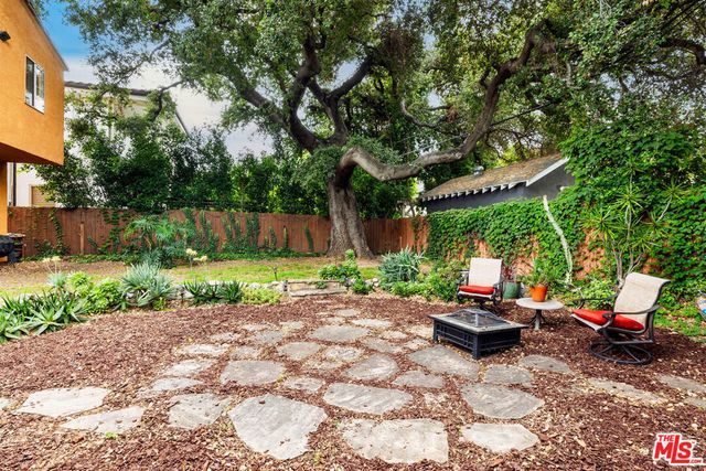 4333 Vantage Avenue, Studio City, CA 91604