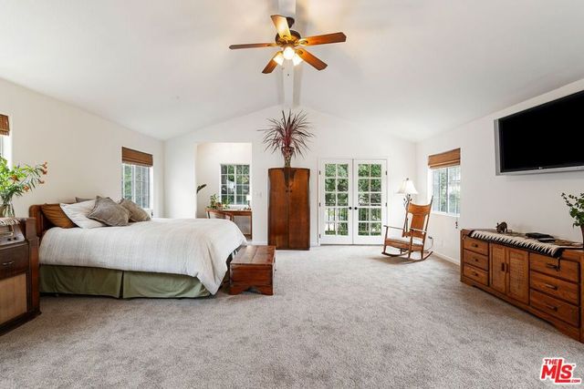 4333 Vantage Avenue, Studio City, CA 91604