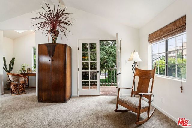 4333 Vantage Avenue, Studio City, CA 91604