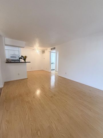 11201 Lynbrook Drive 3822, Houston, TX 77042