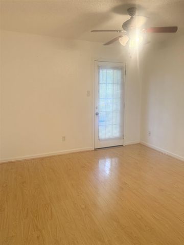 11201 Lynbrook Drive 3822, Houston, TX 77042