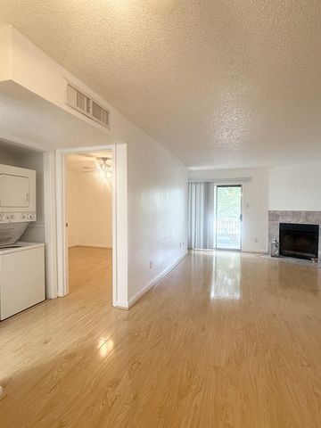 11201 Lynbrook Drive 3822, Houston, TX 77042