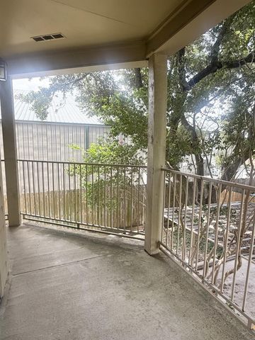 11201 Lynbrook Drive 3822, Houston, TX 77042