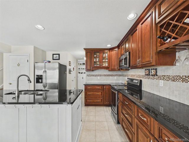 25 Lindenwood Circle, Johnstown, CO 80534