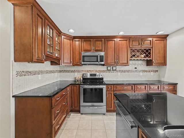 25 Lindenwood Circle, Johnstown, CO 80534