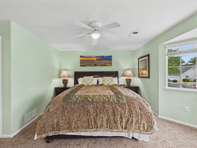 25 Lindenwood Circle, Johnstown, CO 80534