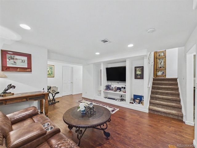 25 Lindenwood Circle, Johnstown, CO 80534