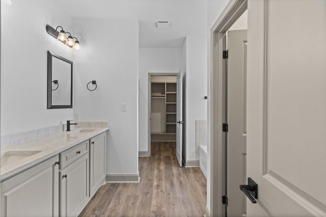 19 Harvard Oak, Hattiesburg, MS 39402