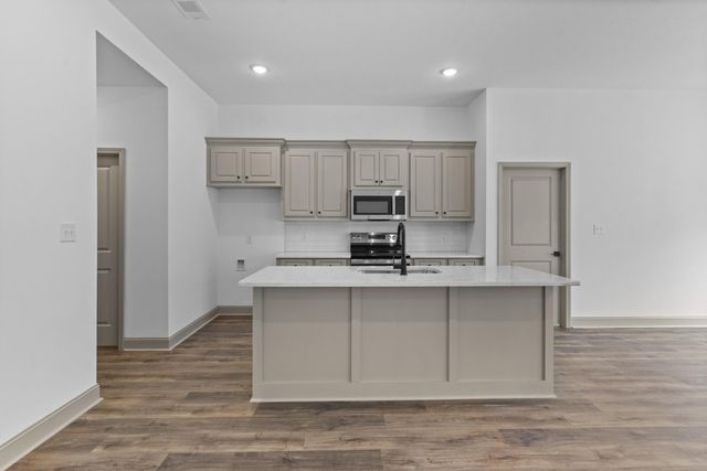 19 Harvard Oak, Hattiesburg, MS 39402