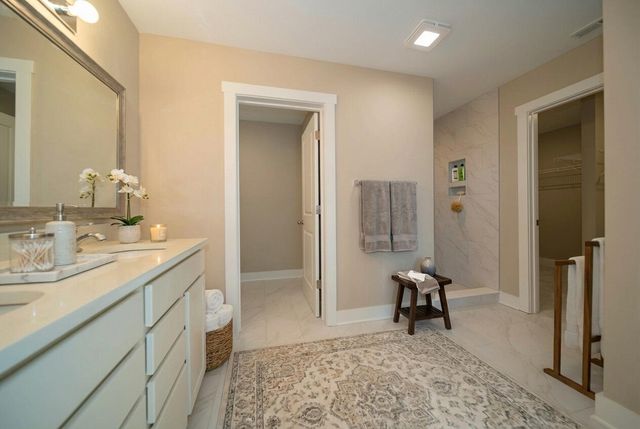 12964 Spirea Avenue, St. John, IN 46373