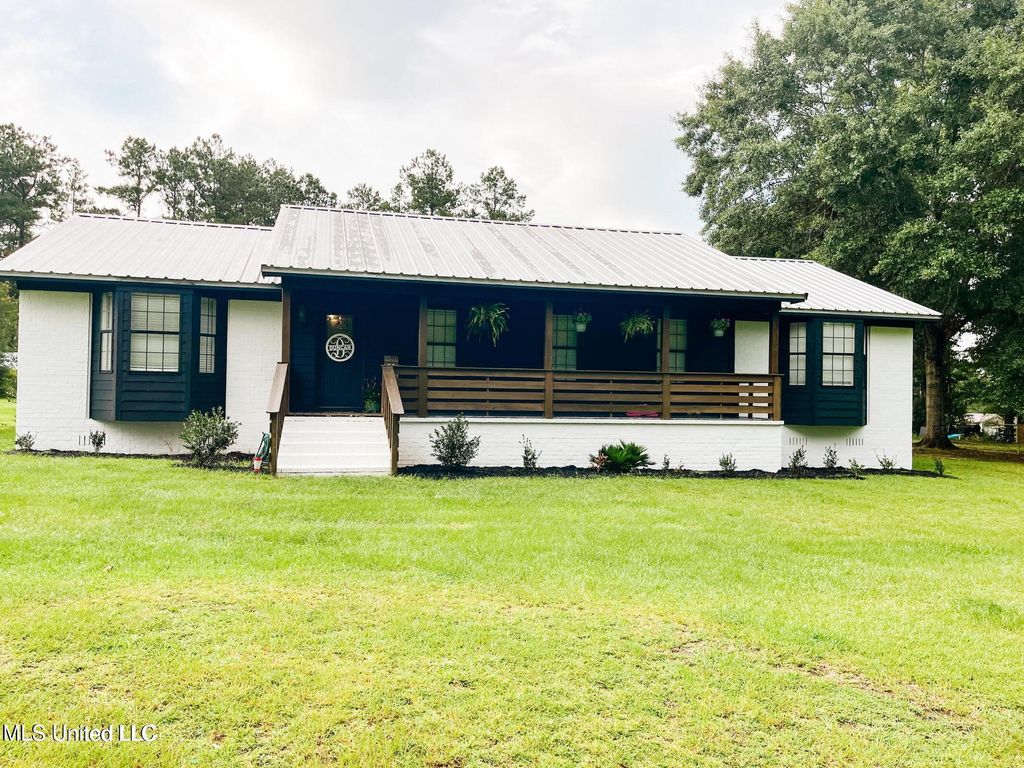 8178 Hwy 198, Lucedale, MS 39452