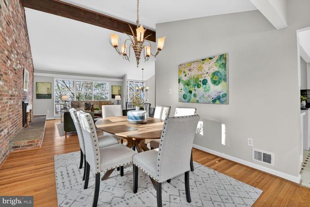 6418 BANNOCKBURN DR, Bethesda, MD 20817