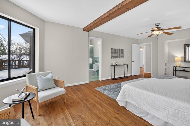 6418 BANNOCKBURN DR, Bethesda, MD 20817