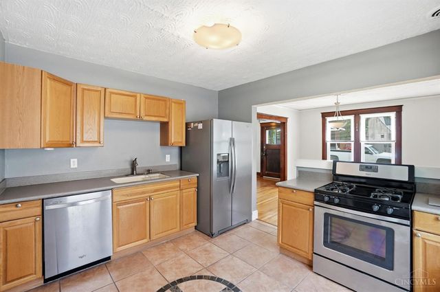 4377 Virginia Ave, Cincinnati, OH 45223