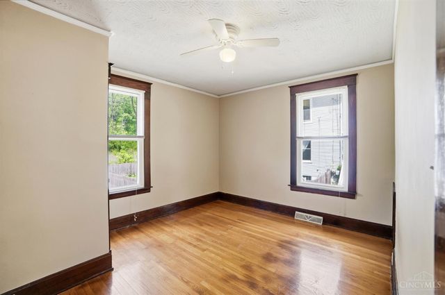 4377 Virginia Ave, Cincinnati, OH 45223