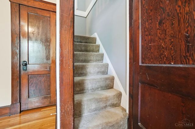 4377 Virginia Ave, Cincinnati, OH 45223