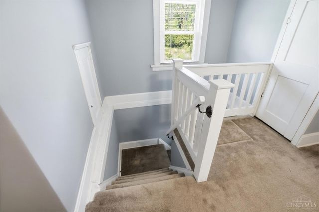 4377 Virginia Ave, Cincinnati, OH 45223
