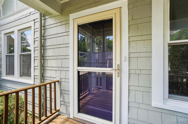 4377 Virginia Ave, Cincinnati, OH 45223