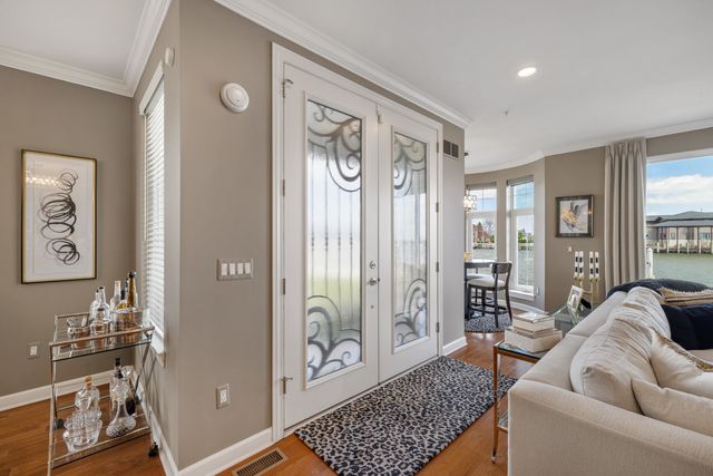 33070 VENETIAN POINTE Drive, Harrison Twp, MI 48045