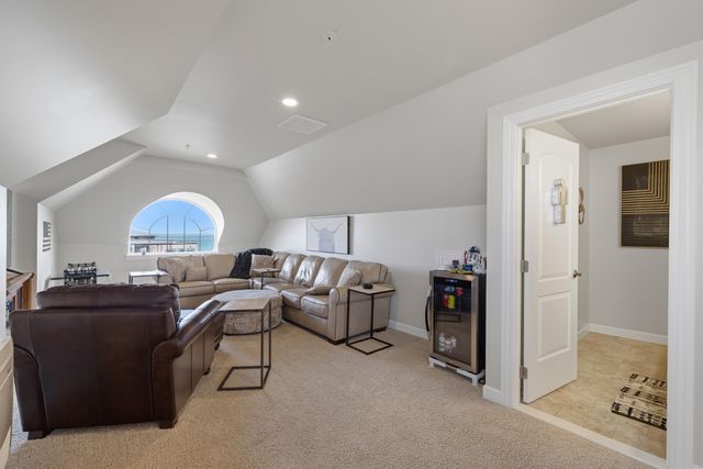 33070 VENETIAN POINTE Drive, Harrison Twp, MI 48045