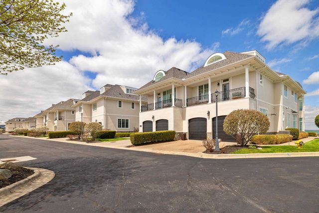 33070 VENETIAN POINTE Drive, Harrison Twp, MI 48045
