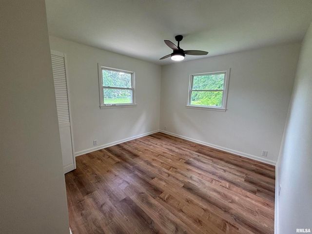 208 Dorris Drive, Metropolis, IL 62960