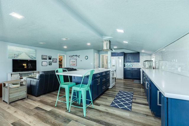 13135 Gulf Beach Drive, Freeport, TX 77541