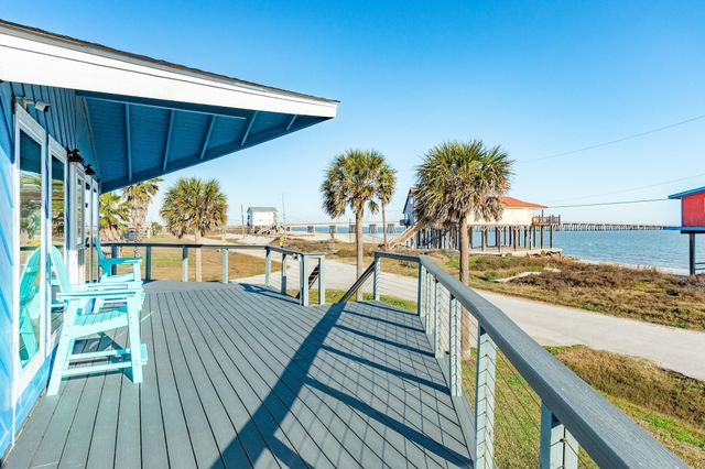 13135 Gulf Beach Drive, Freeport, TX 77541