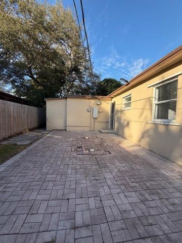 1966 NE 177, North Miami Beach, FL 33162