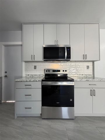 1966 NE 177, North Miami Beach, FL 33162