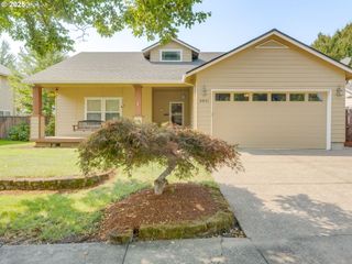 2331 Nw FENDLE Way, Mc Minnville, OR 97128