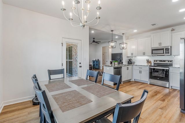 23 Dandelion Dr., Greenbrier, AR 72058