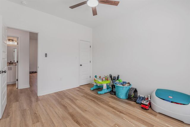 23 Dandelion Dr., Greenbrier, AR 72058