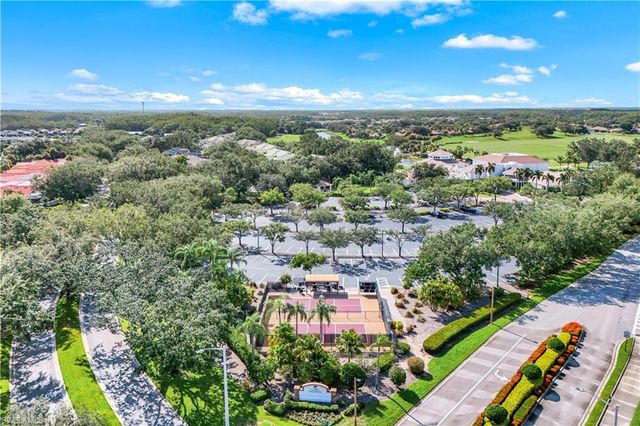 12131 Summergate CIR 203, Fort Myers, FL 33913