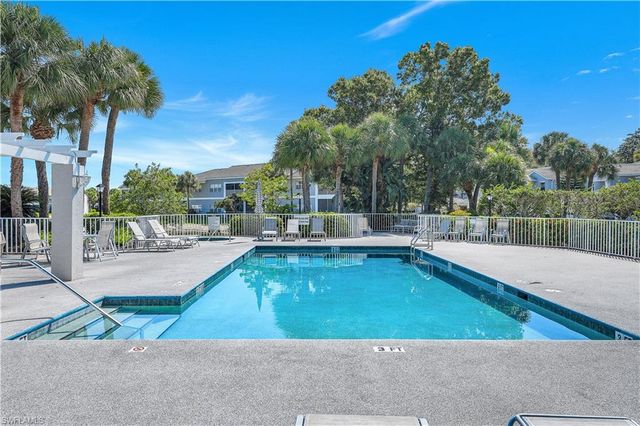 12131 Summergate CIR 203, Fort Myers, FL 33913