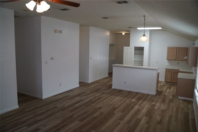 10149 Chapel Springs Trail, Fort Worth, TX 76116
