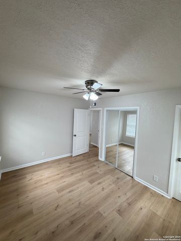 101 Young, Universal City, TX 78148