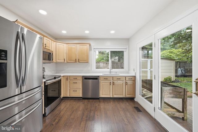 101 PARK HILL CT, Sterling, VA 20164