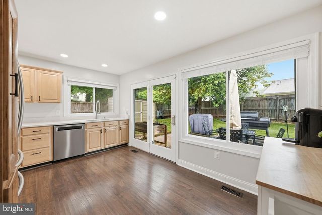 101 PARK HILL CT, Sterling, VA 20164