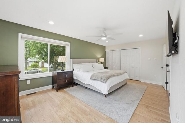 101 PARK HILL CT, Sterling, VA 20164