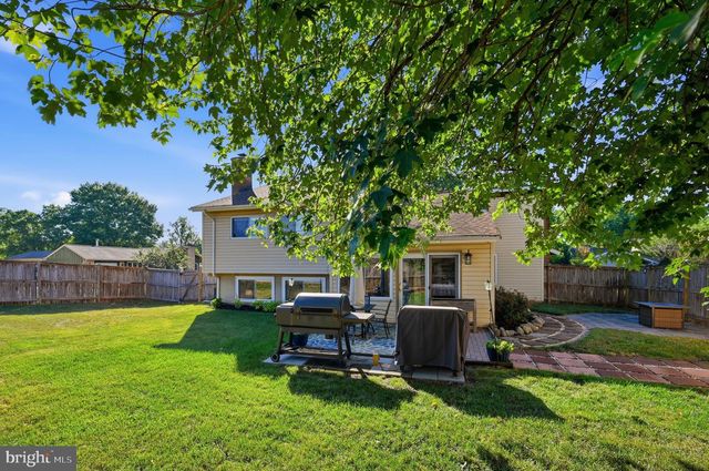 101 PARK HILL CT, Sterling, VA 20164
