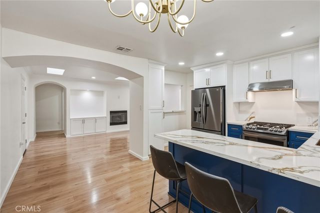 7015 Amigo, Reseda, CA 91335