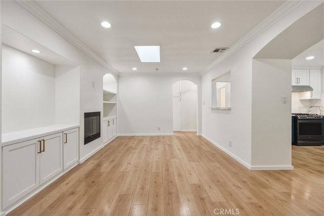 7015 Amigo, Reseda, CA 91335