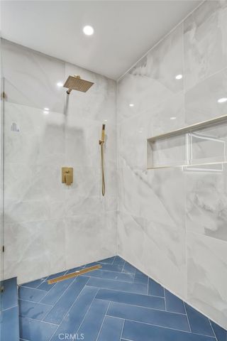 7015 Amigo, Reseda, CA 91335