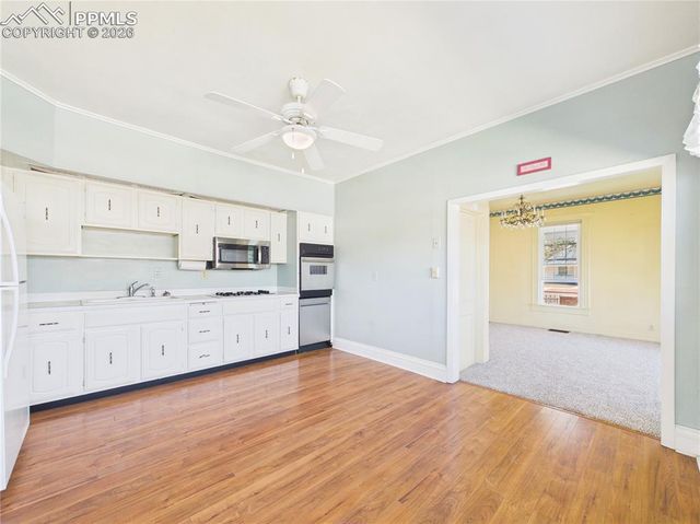 425 W Pitkin Avenue, Pueblo, CO 81004