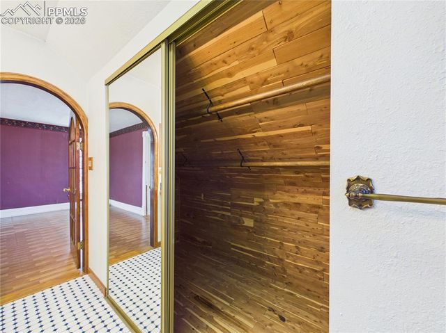 425 W Pitkin Avenue, Pueblo, CO 81004