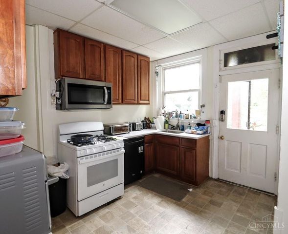 3272 Jefferson Avenue, Cincinnati, OH 45220